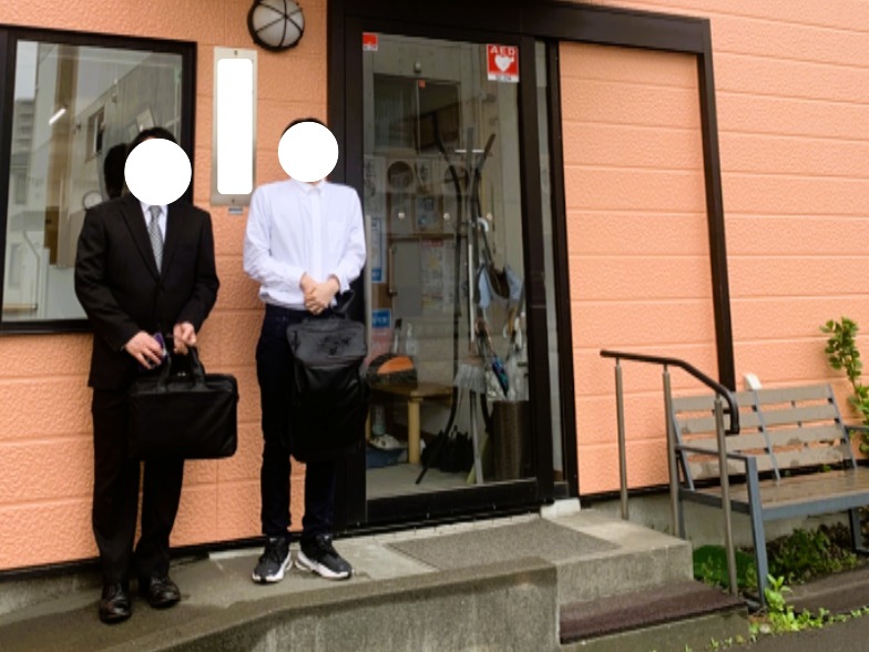 職場見学の様子